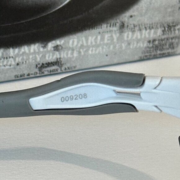 Oakley Radar EV PRIZM Polarized Blue OO9208 White-Gray Frame - Picture 9 of 11